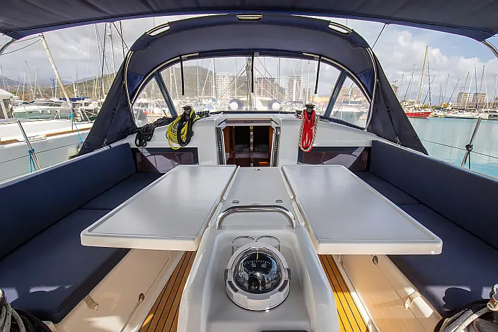 Sun Odyssey 440 - 