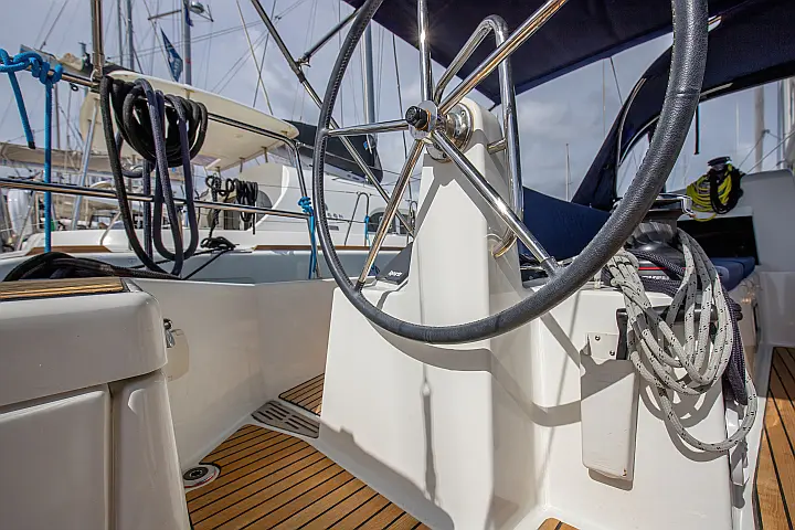 Sun Odyssey 440 - 