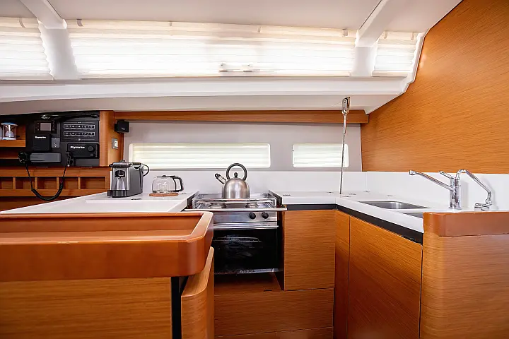 Sun Odyssey 440 - 