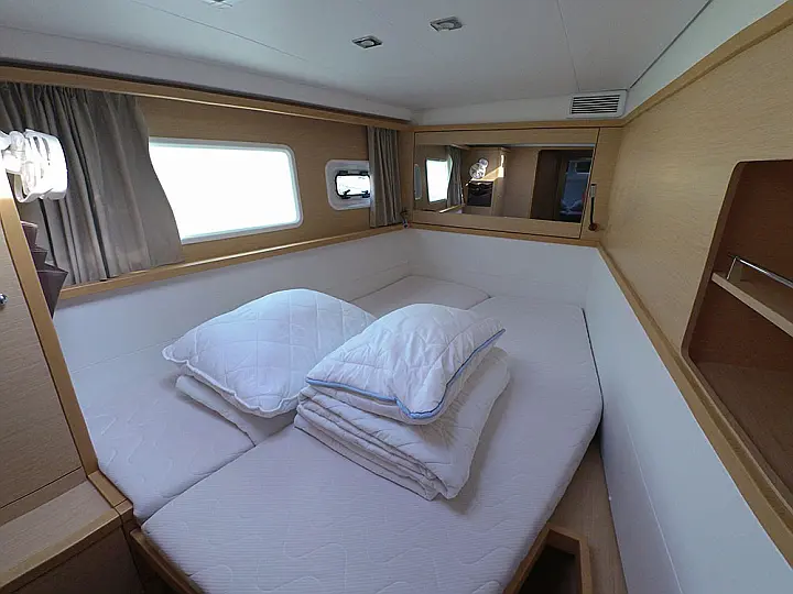 Lagoon 450  F - 