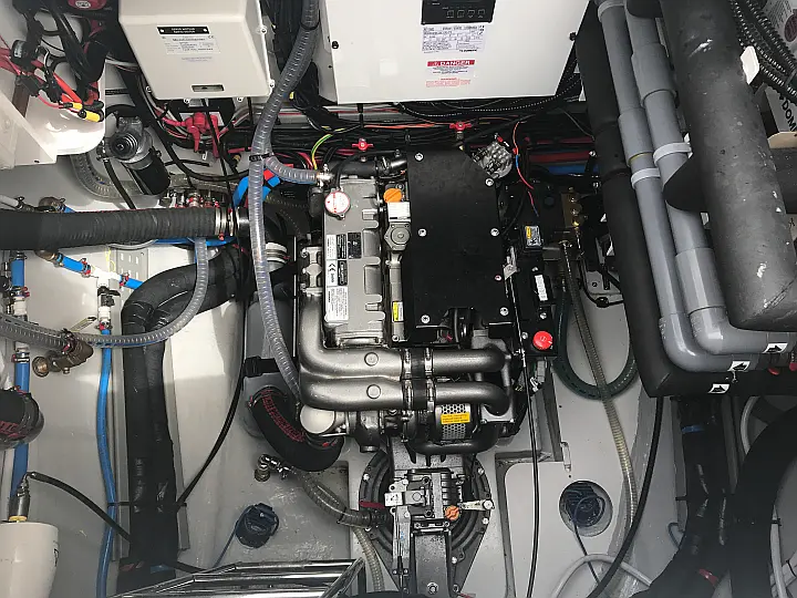 Lagoon 52F - 6 cab - 