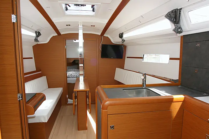 Sun Odyssey 349 - 2 Cab - 