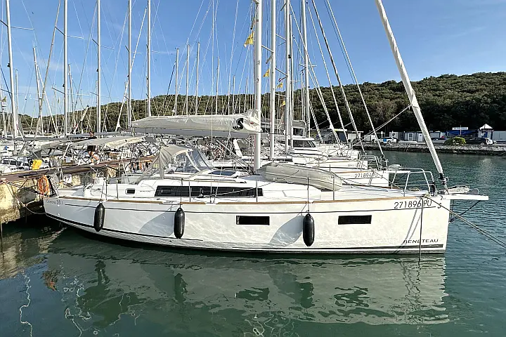 Oceanis 38.1 - 