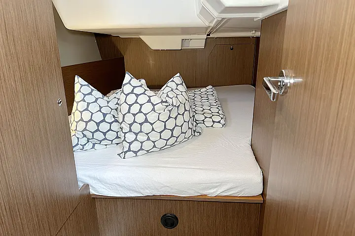 Oceanis 38.1 - 