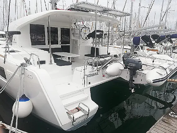 Lagoon 40
