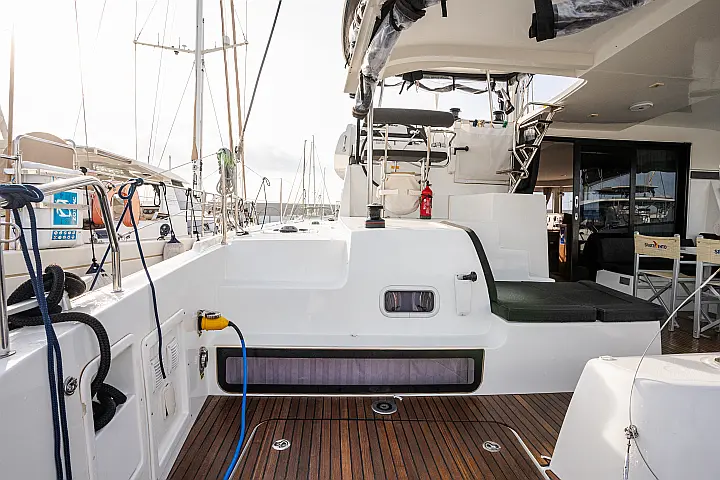 Lagoon 42 - 