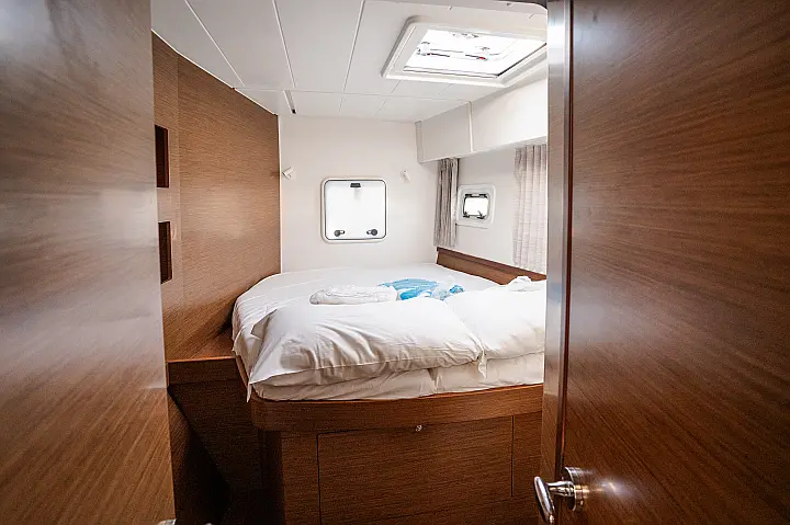 Lagoon 42 - 
