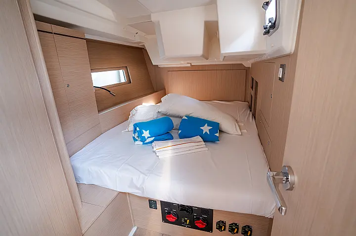 Oceanis 46.1 (bunk cab) - 