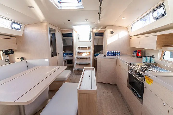 Oceanis 46.1 (bunk cab) - 