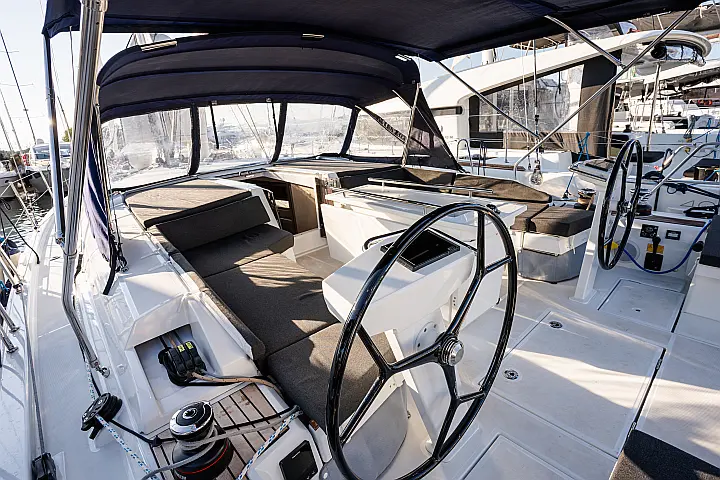 Oceanis 46.1 (bunk cab) - 