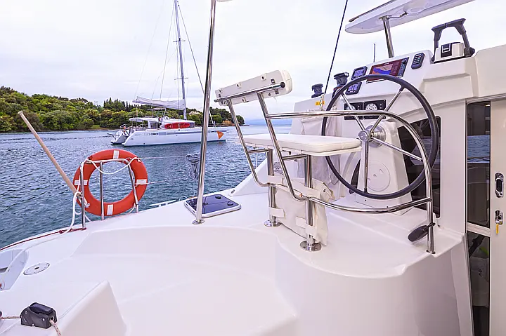 Lagoon 380 - 