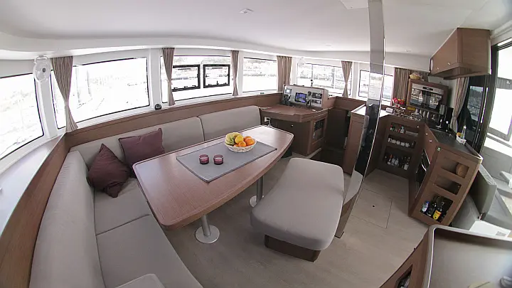 Lagoon 42 - 3 cab - 