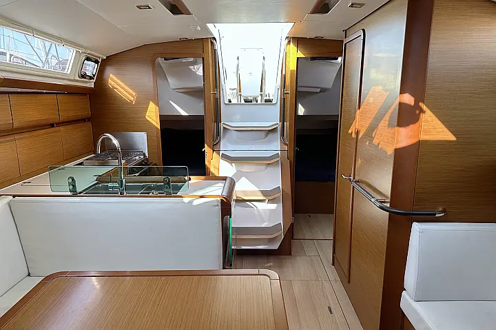 Sun Odyssey 419 - 