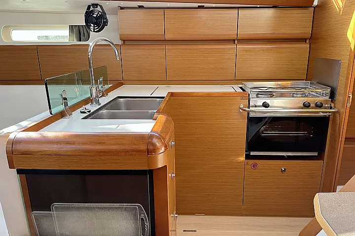 Sun Odyssey 419 - 