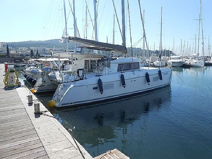 Lagoon 421 - 