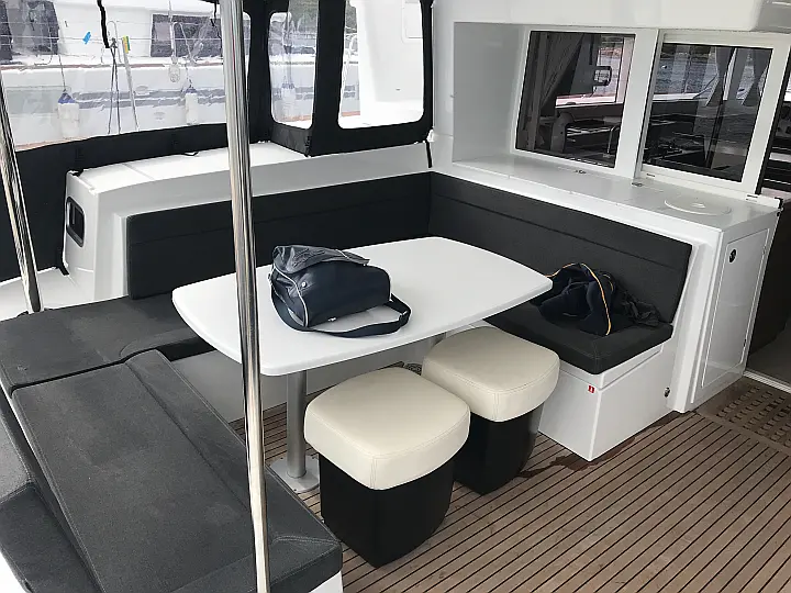 Lagoon 450F  - 