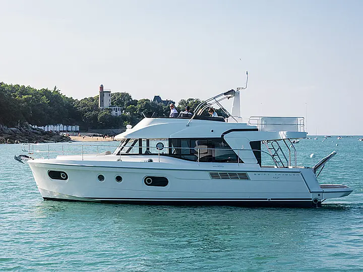 Beneteau S. Trawler 47 - External image