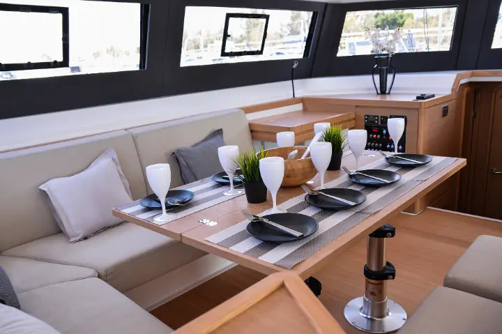 Dufour Catamaran 48 - 