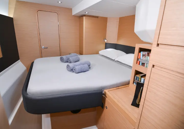 Dufour Catamaran 48 - 