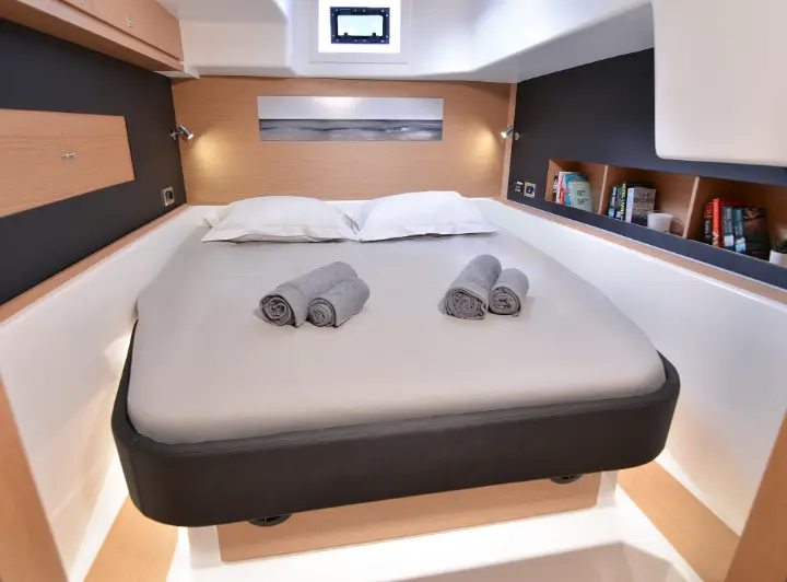 Dufour Catamaran 48 - 