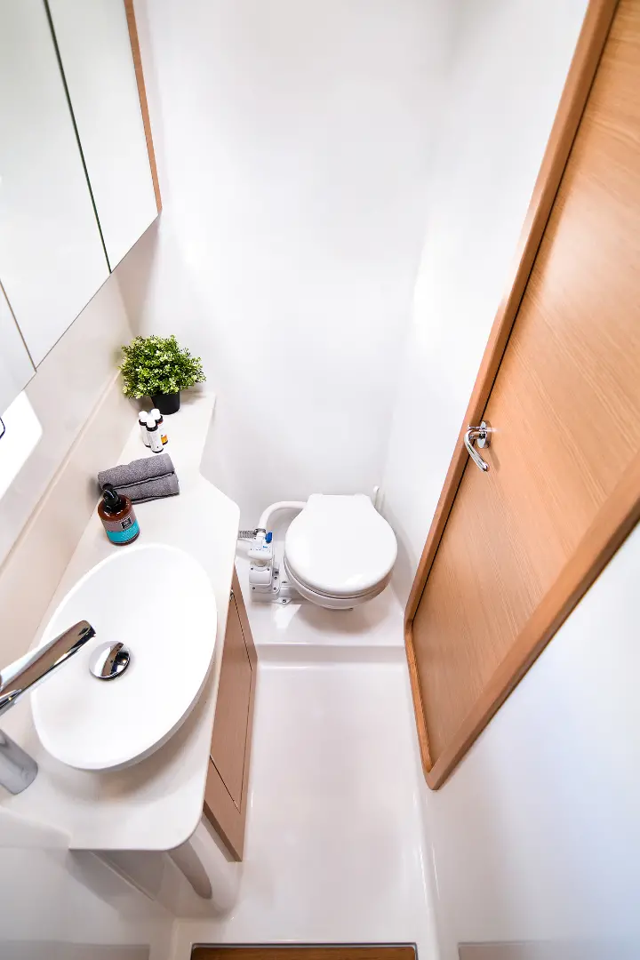 Dufour Catamaran 48 - 