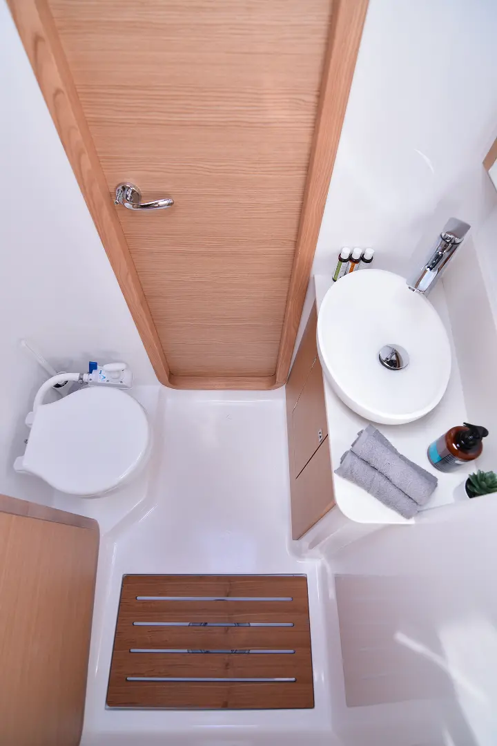 Dufour Catamaran 48 - 