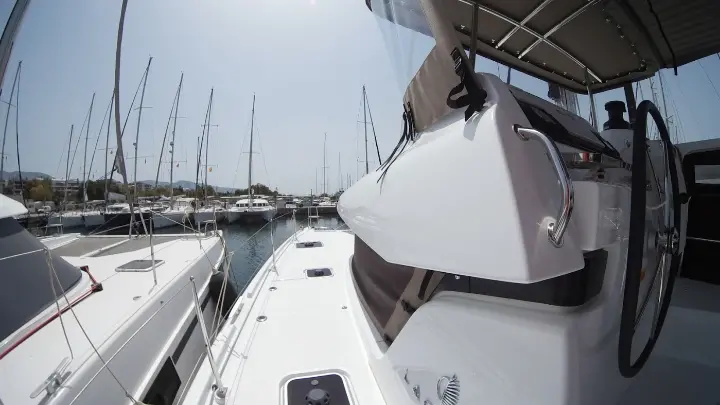 Lagoon 42 - 