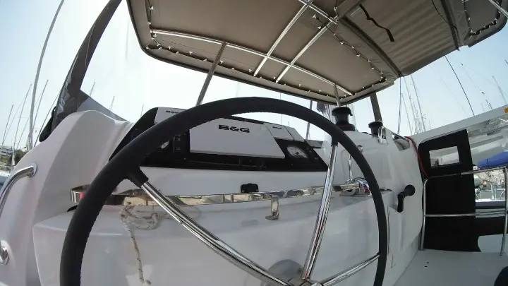 Lagoon 42 - 
