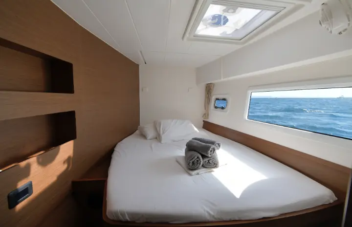 Lagoon 42 - 