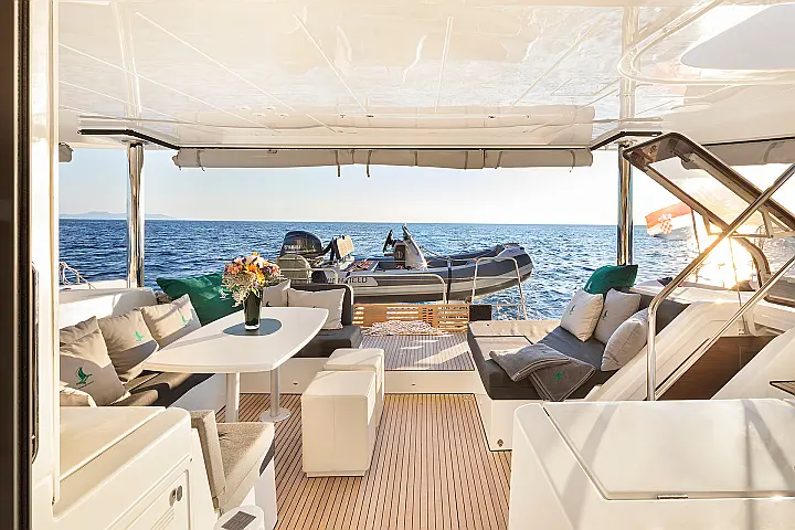 Lagoon 52 F owner version - 