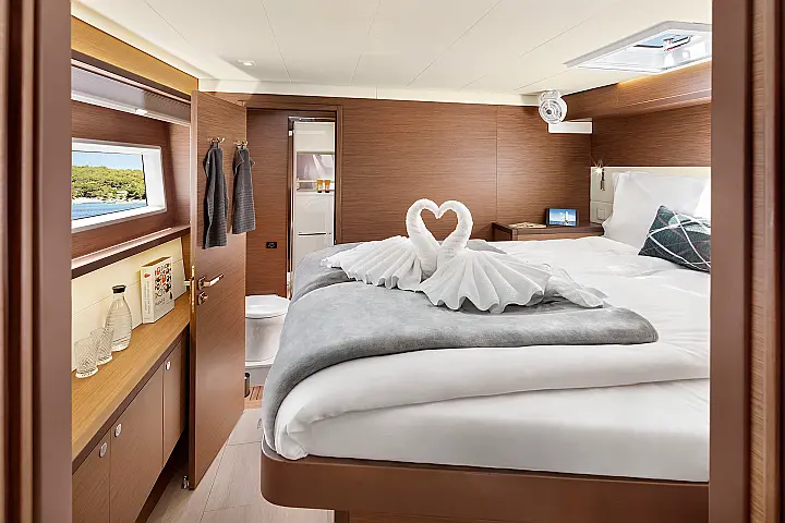 Lagoon 52 F owner version - 