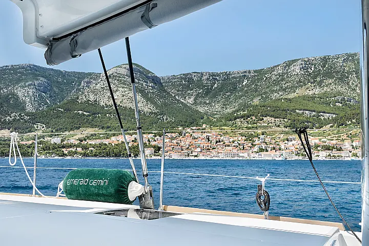 Lagoon 52 F owner version - 