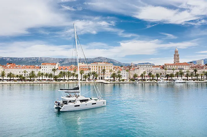 Lagoon 52 F owner version - 