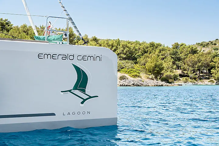 Lagoon 52 F owner version - 