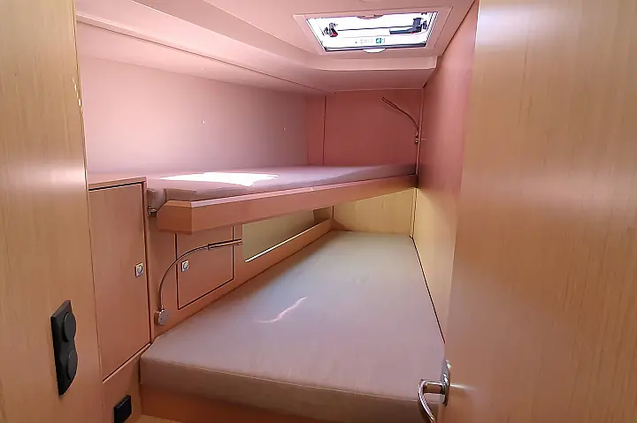 Bavaria C45 - 