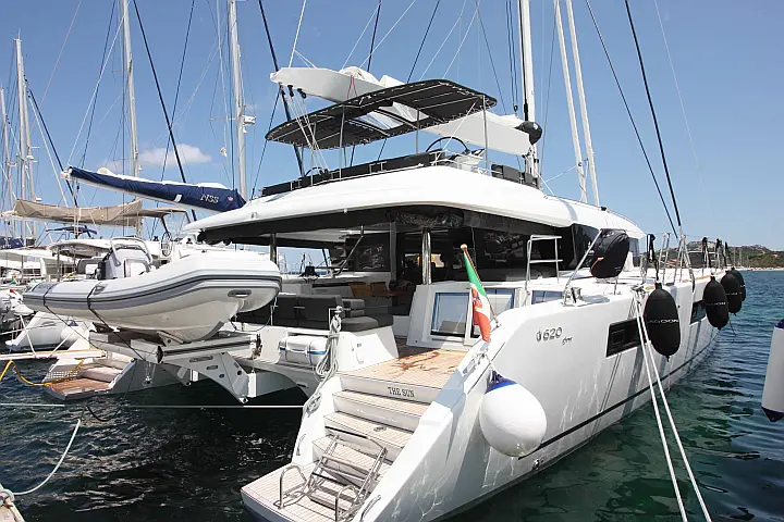 Lagoon 620 (10+3) - 