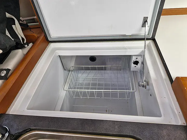 Sun Odyssey 349 max 8 Pers - 