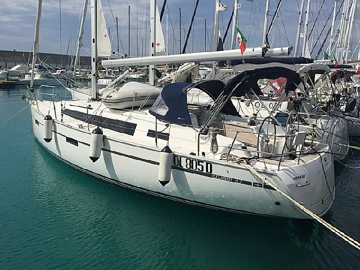 Bavaria Cr 37 - 