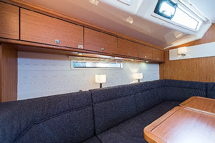 Bavaria Cruiser 56 - 