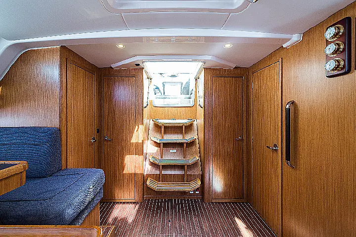 Bavaria Cruiser 56 - 
