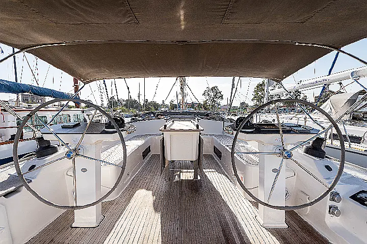 Bavaria Cruiser 56 - 