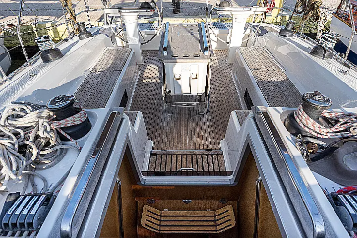 Bavaria Cruiser 56 - 