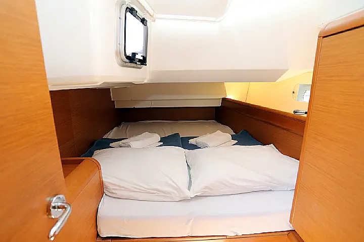 Sun Odyssey 449 - 