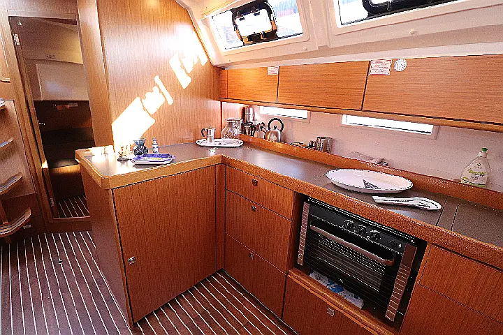 Bavaria Cruiser 46 - 