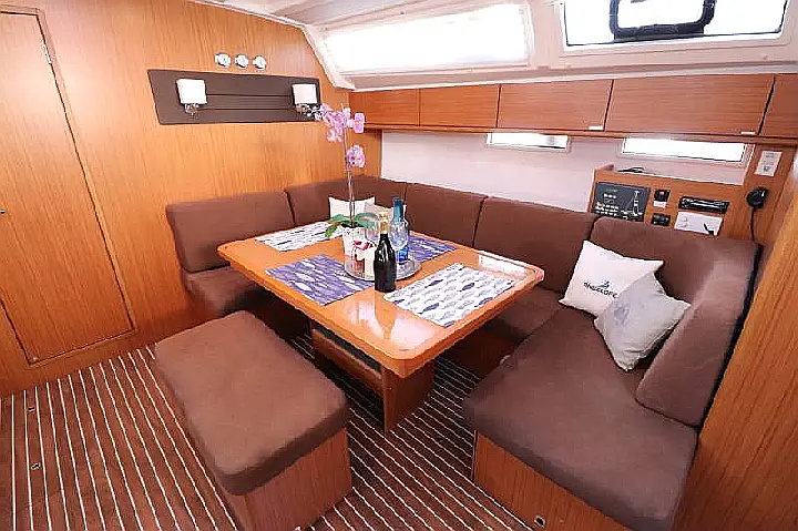 Bavaria Cruiser 46 - 