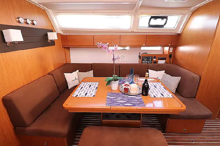 Bavaria Cruiser 46 - 
