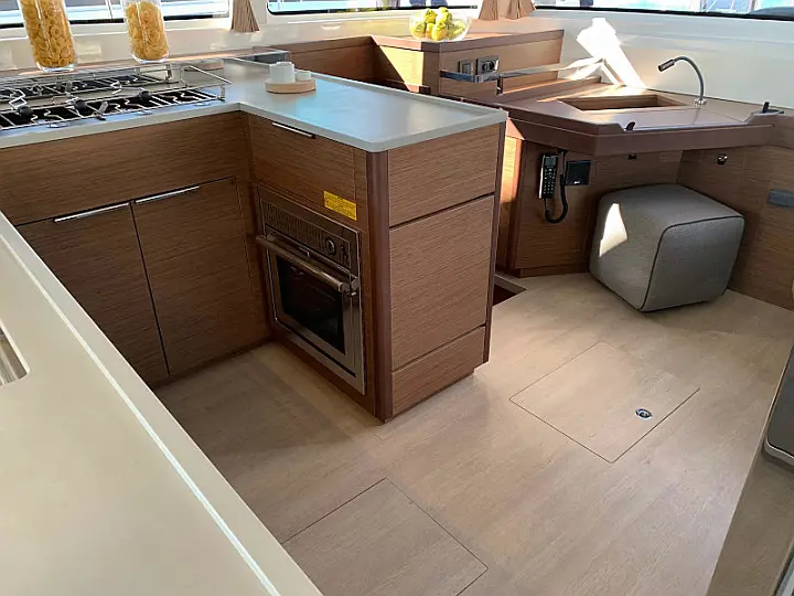 Lagoon 46  - 