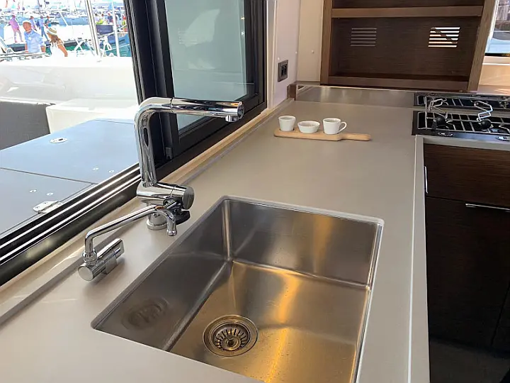 Lagoon 46  - 