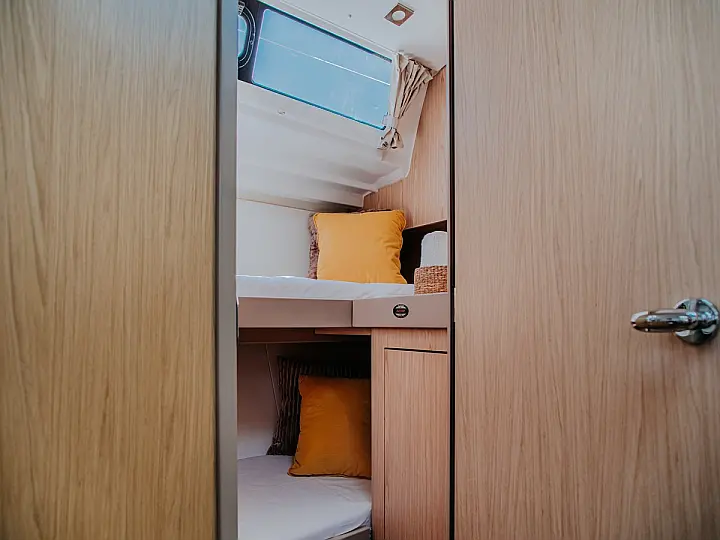 Beneteau Oceanis 48 - 