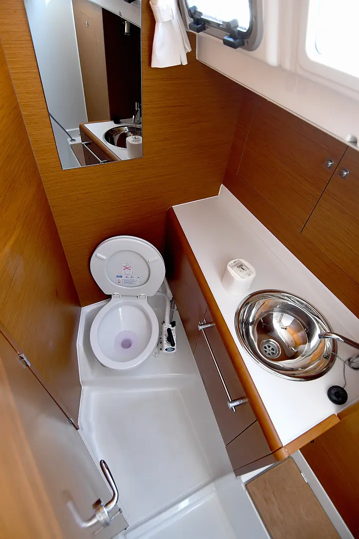Sun Odyssey 419 - 